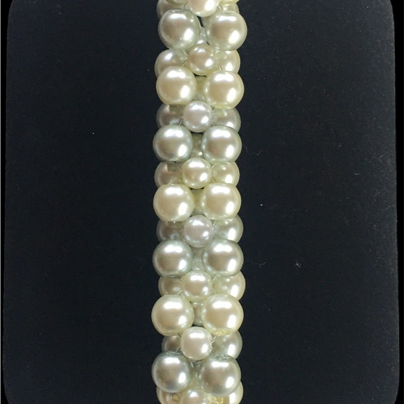 Handmade Pearl Bracelets - Picture 3 of 6
